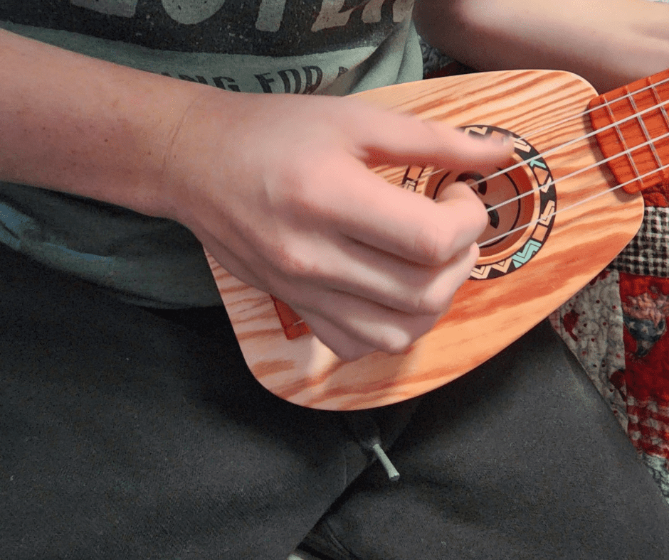 Is Ukulele Easier To Learn – Beginners | Easy ukulele songs